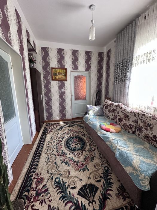 Сотилади . Продается 3 ком дом на Цилине .