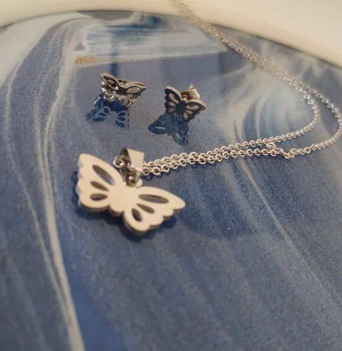 Комплек колие с обеци