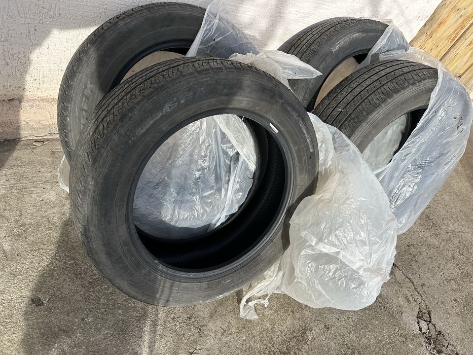 Летние шины Dunlop 235/55/18