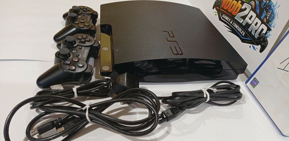 Play Station 3 (PS3) Slim в отлично състояние + 2 джойстика