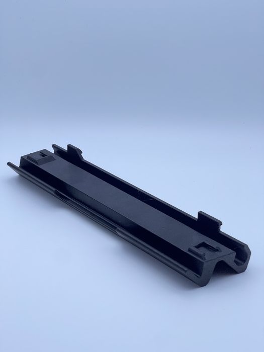 Заглушка в бампер 190 Мерседес