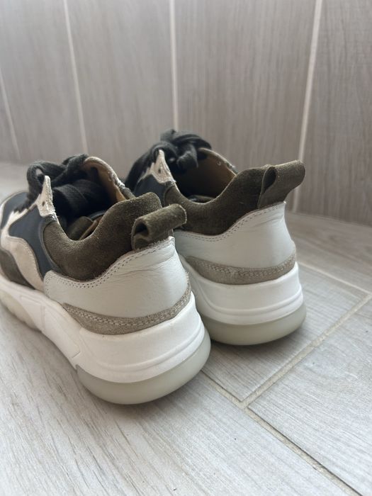 Маратонки Aquamarine shoes 36 размер