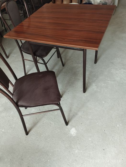 4 комплект стол стулья