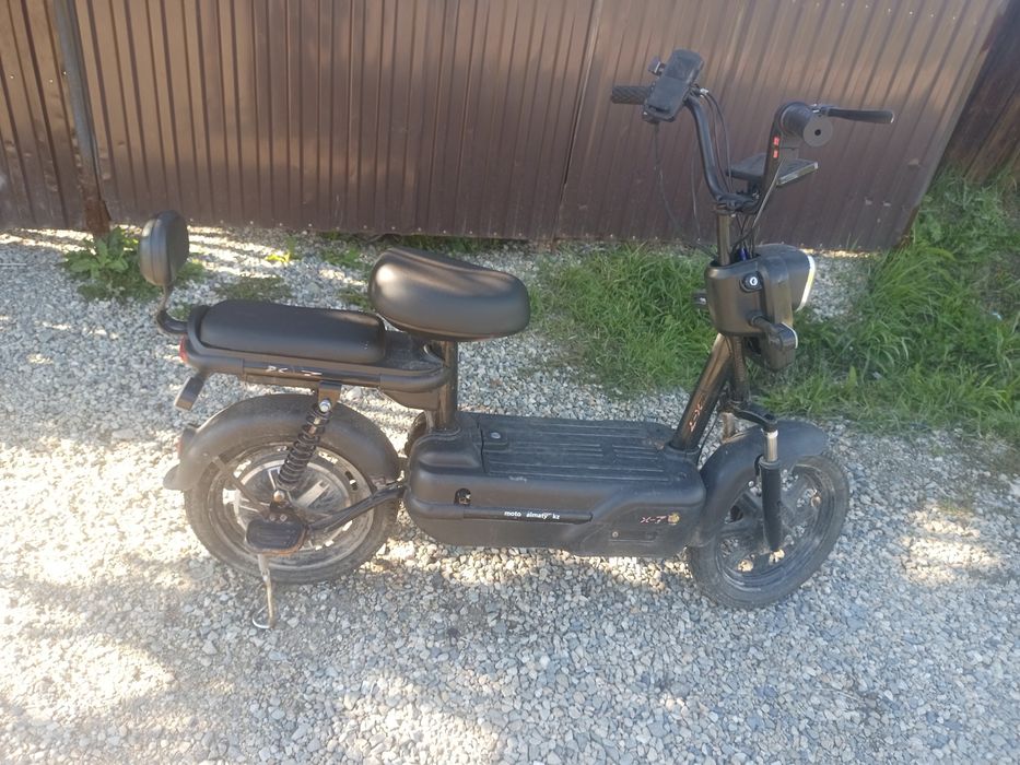 Продам электроскутер