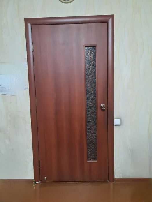 Продаются двери, две в наличии.