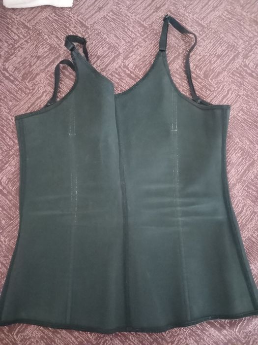 Карсет утягивающи