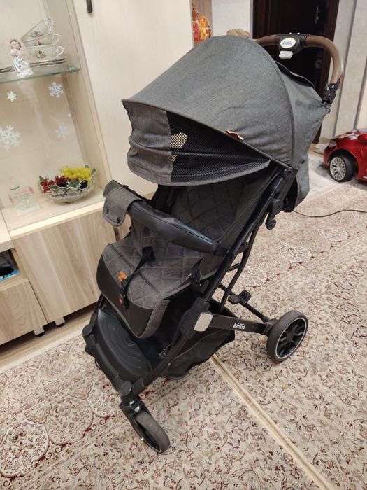 Продам детскую коляску