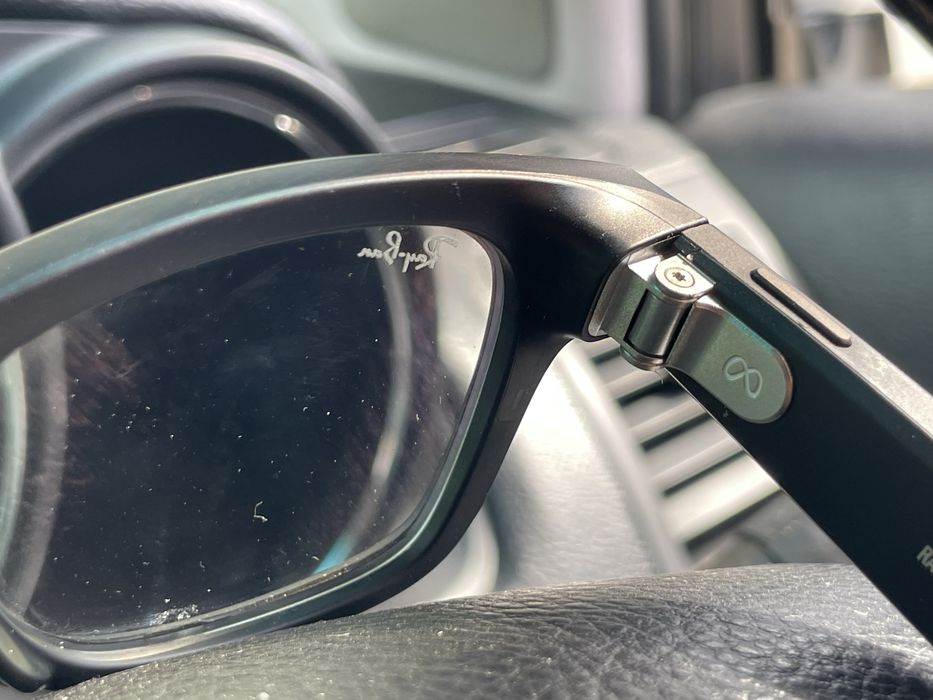 Продам очки RayBan оригинал