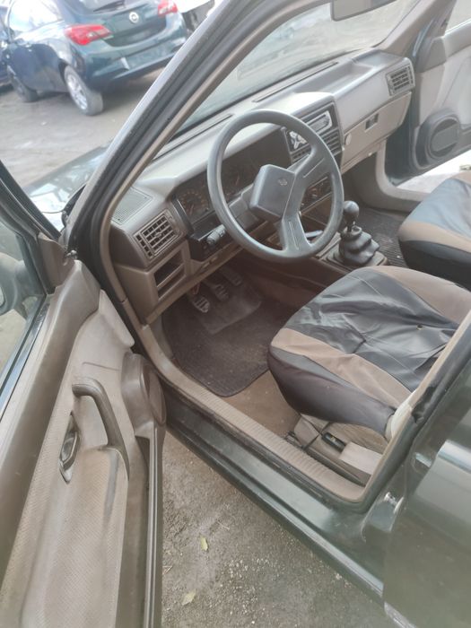 Рено 19/Renault 19 1.8 90 к.с на части