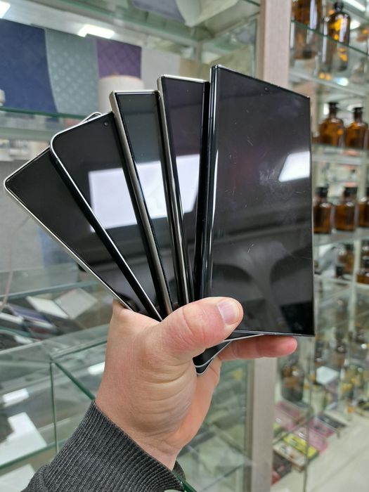 Samsung S22 Ultra dan S25Ultra gachan