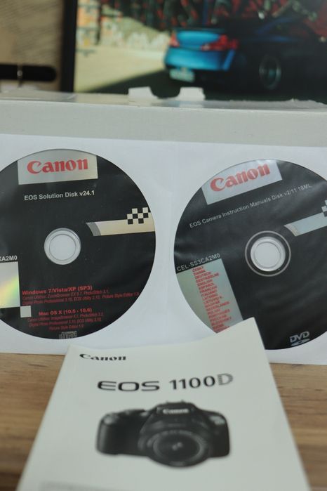 Продам фотоаппарат Canon 1100D