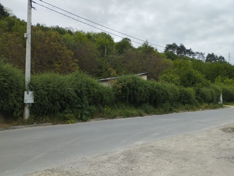 Продава се Промишлена сграда в Русе, Новата махала - 2000 кв.м за 150 €/кв.м - Снимка #3