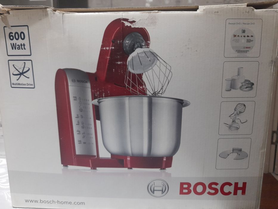 Кухонный комбайн BOSCH.