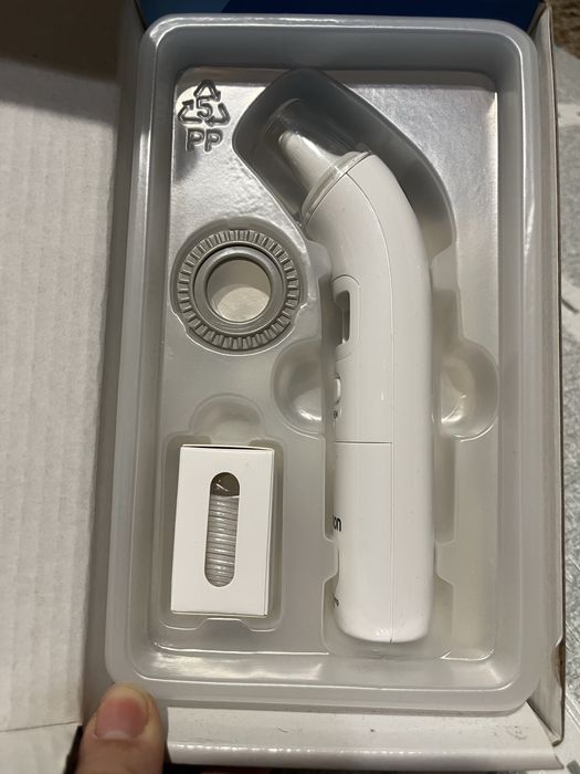 Термометър за ухо Omron