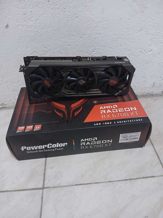 RX 6700 XT 12gb RED DEVIL