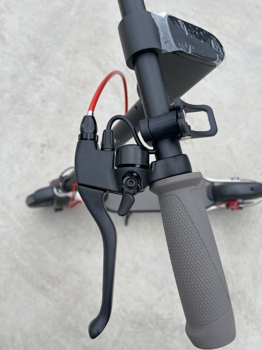 Електрически скутер ел тротинетка с LED дисплей