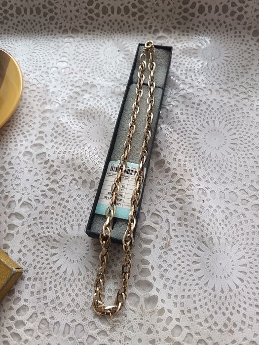 Продам золотую цепь