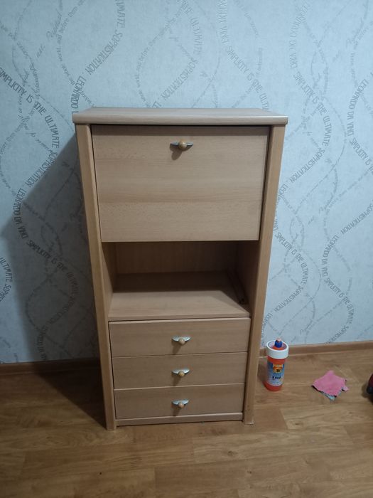 Камод тумбочка тахта стол горка