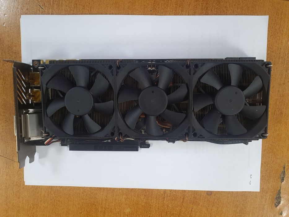 Placa video 1080 TI
