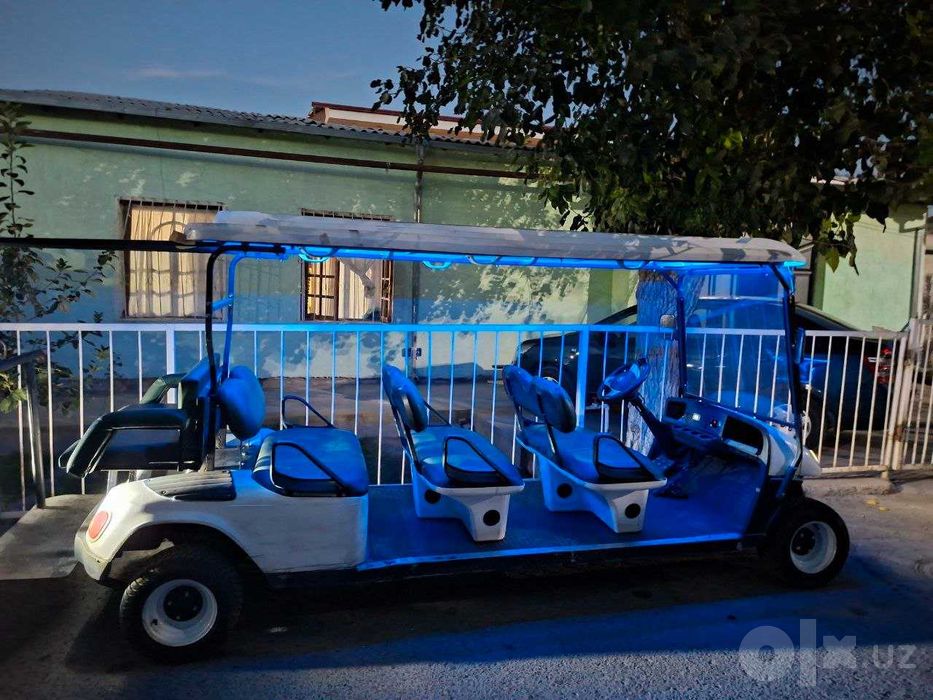 Golfcar (гольф-кар)