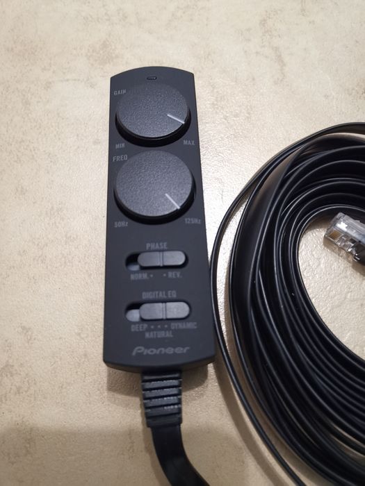 Активен бас  Pioneer TS-WX140DA Мощен компактен субуфер