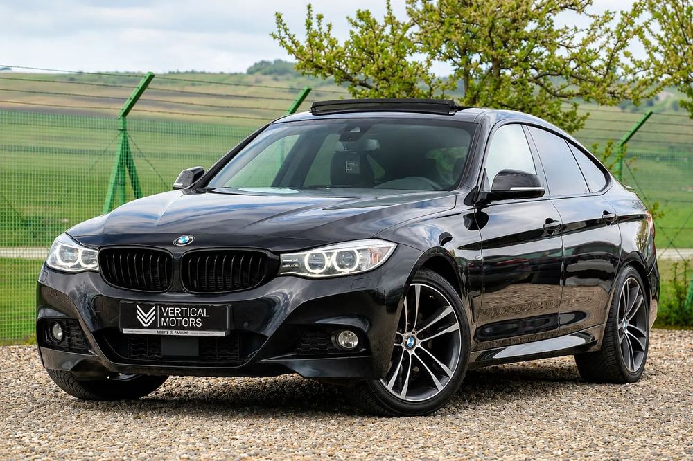 BMW Seria 3 320 M pack • 190 Cai • Distronic • Panorama • Carlig •