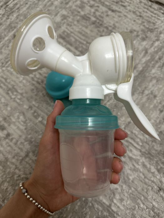Молокоотсос электрический мини medela