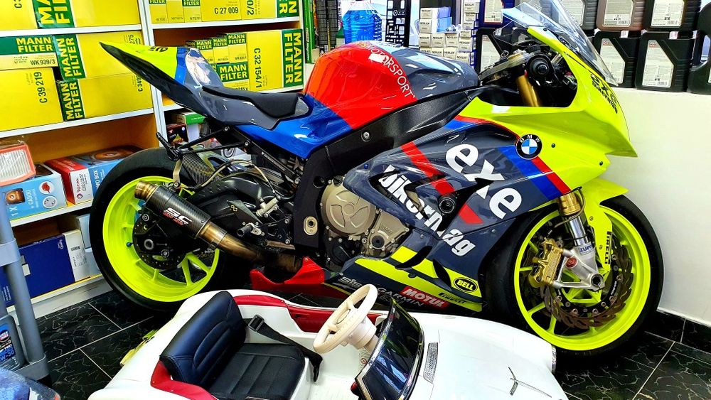 Vând BMW s1000rr circuit an 2015 preț 8000 euro