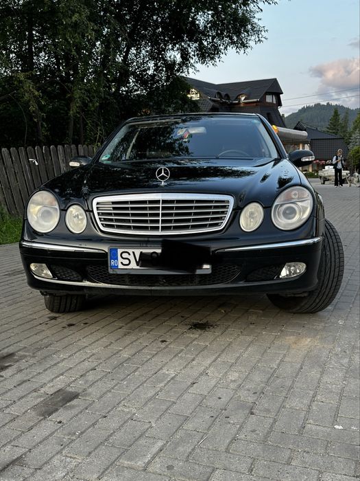 MERCEDES-BENZ E-Class 0