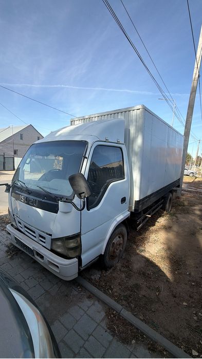 Продам Исузу срочно
