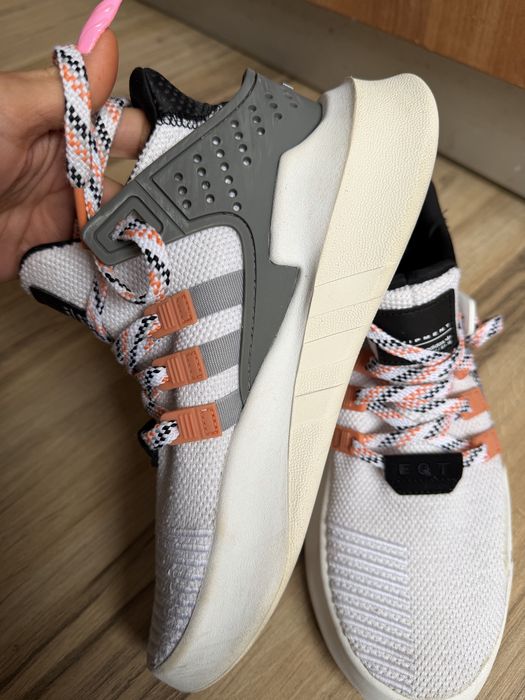 Оригинални маратонки Adidas EQT Bask ADV, 38,5 н