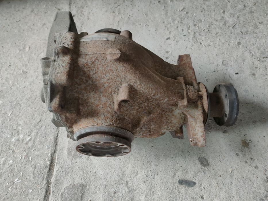 Заден голям диференциал 2.47 за BMW e60 / e61