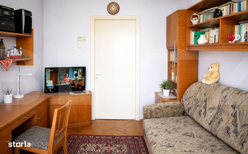 Apartament 3 camere de vanzare, 66 mp, zona Simeria — fotografia 3
