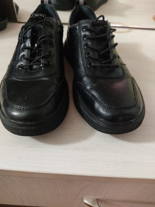 Обувь для мальчика туфли-кросовки38р