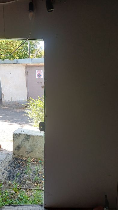 Киоска будка для хранения вещи