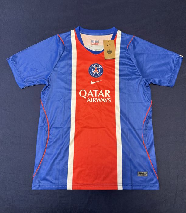 Футболни екипи на PSG. Сезон 2026/2027.