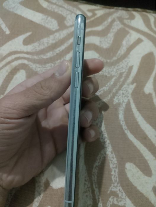 Iphone x Holati yaxshi fes trutob bor telifon ideal