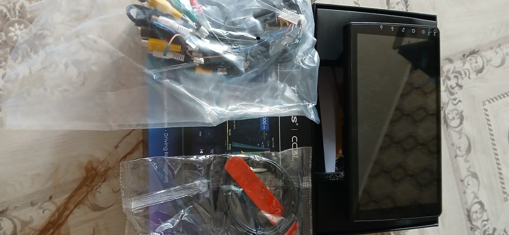 Продам андроид Teyes CC3L 4/32 GB