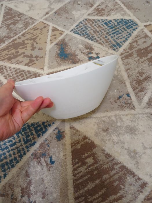 Продаю посуду из небьющегося материала фирмы **Dinova Saina**,