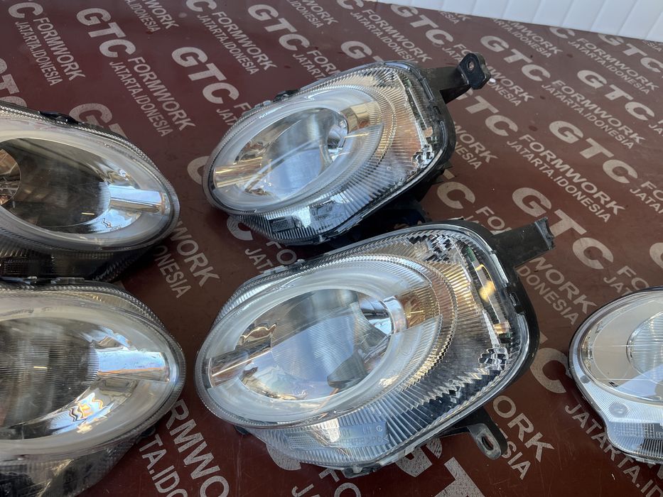 Фар Fiat 500 2010- ляв и десен