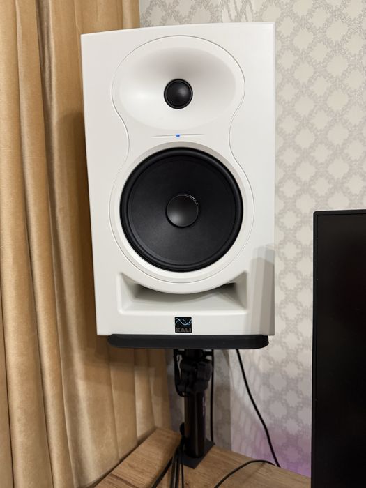 Студийные мониторы Kali Audio LP-6 v2 пара