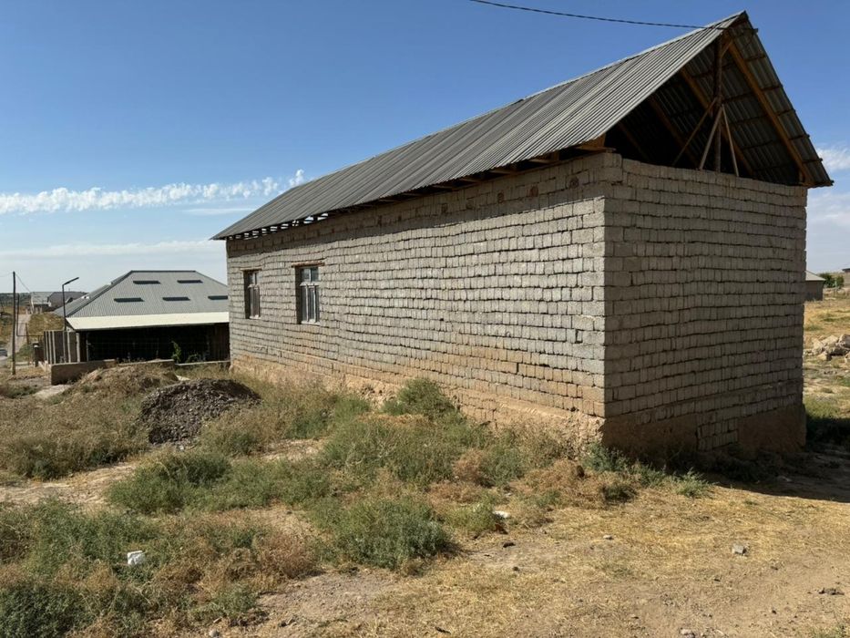 Курортта үй сатылады Срочно.