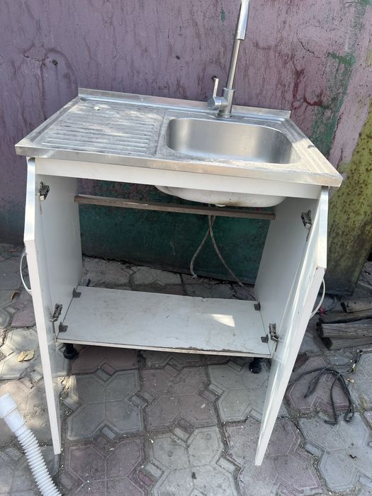 Раковина со смисительем