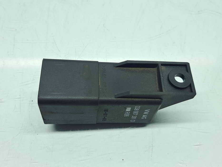 Releu  Volkswagen Golf 6 (5K1) [Fabr 2009-2013] 038907281D
