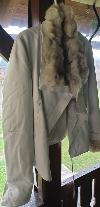 Geaca dama din piele naturala marimea s Italia