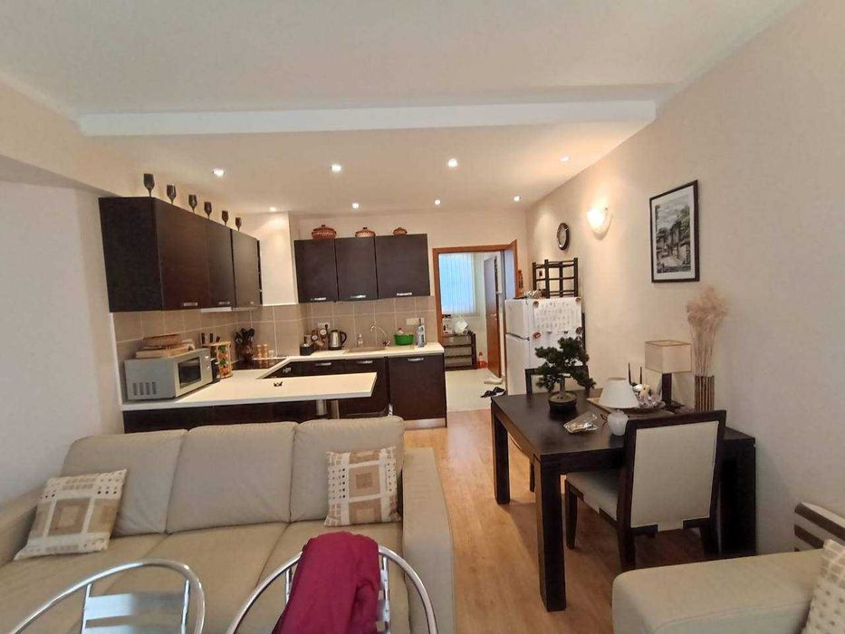 Продава се Двустаен апартамент в к.к. Слънчев бряг - 100 кв.м за 1400 €/кв.м - Снимка #6