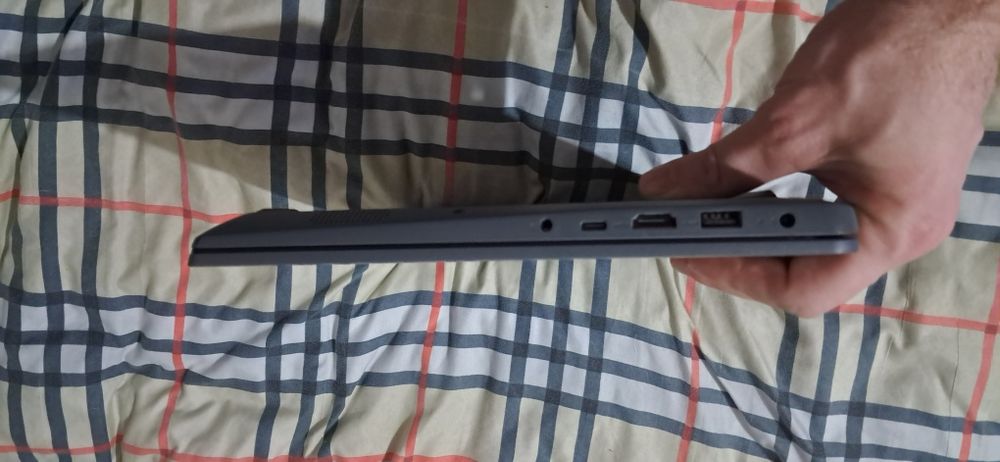 Продам ноутбук Lenovo (самовывоз)