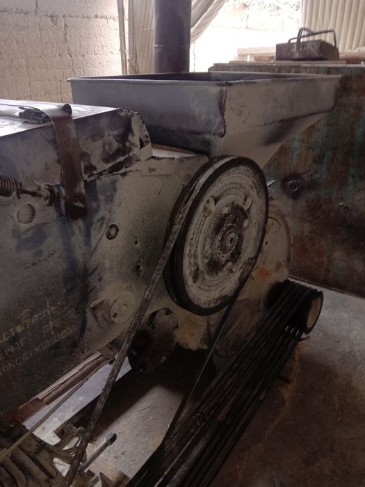 Дробилка кду 2 .