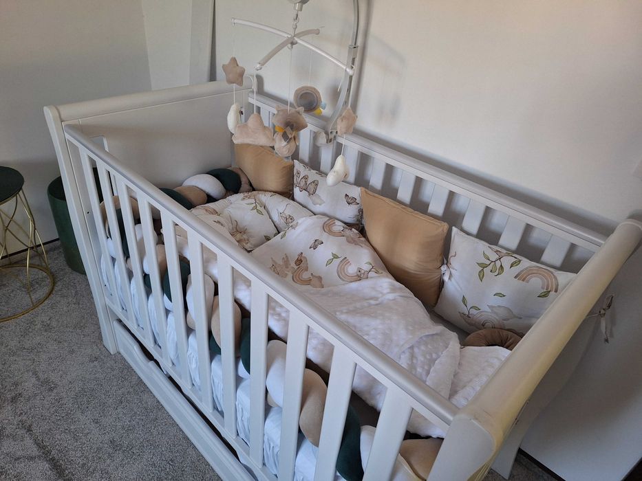 Patut copil -lenjerie  si carucior Kraussman