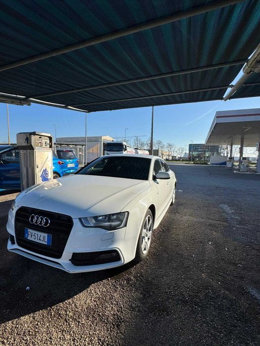 Audi A5 2.0 TDI S line